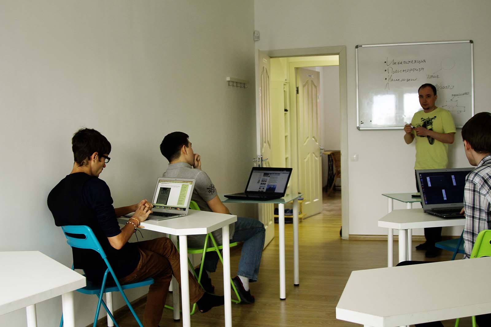 Коворкинг в тапочках